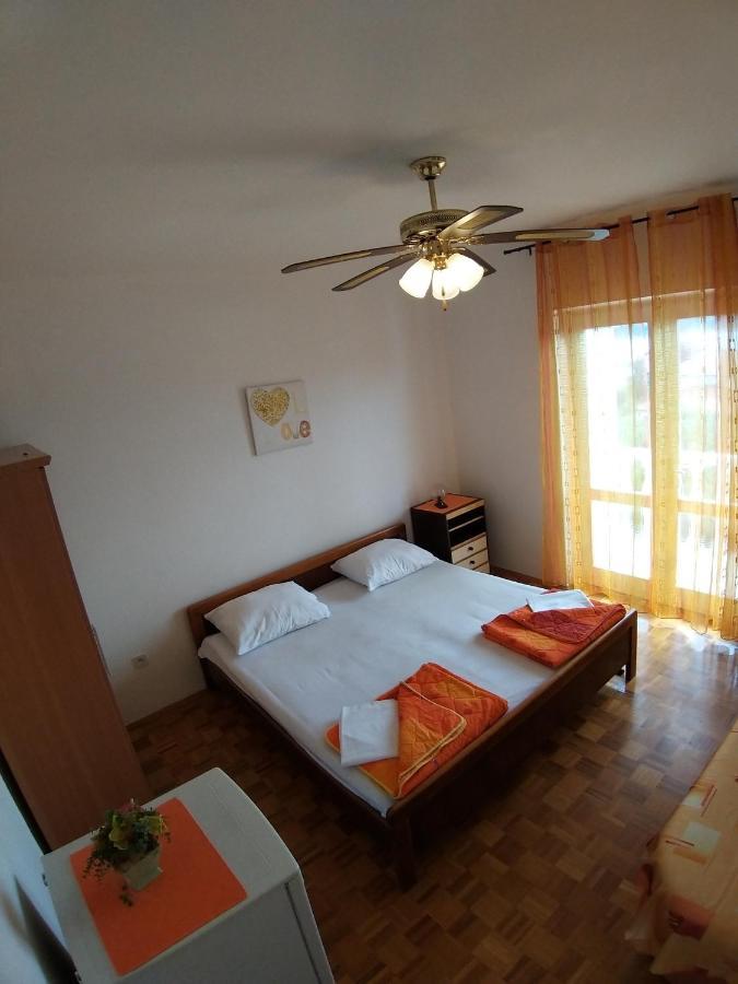 Balen Guest House Раб Екстериор снимка